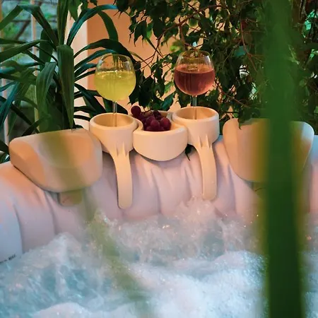 Apartament Luxury Katrinas With Outdoor Jacuzzi
